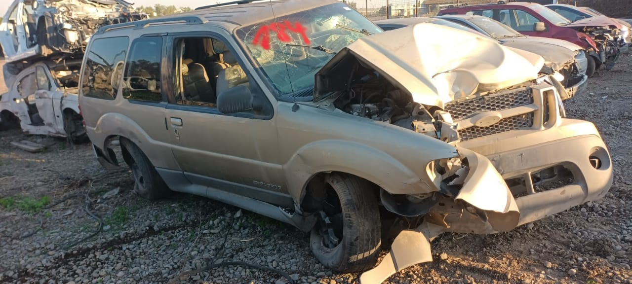  Ford EXPLORER 2001    EN DESARME